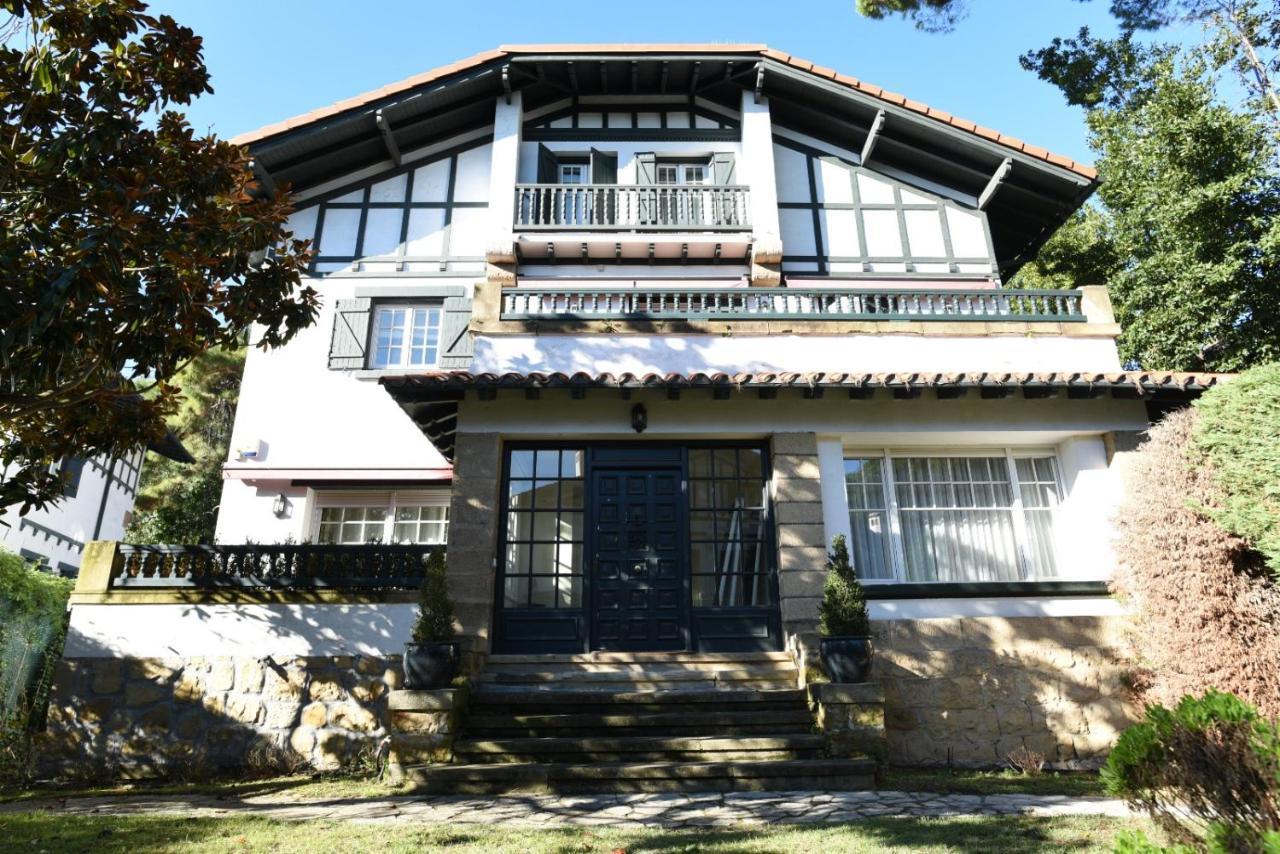 Tradicion Y Elegancia Villa Getxo Bagian luar foto